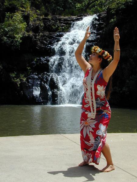 Hula in front of the falls