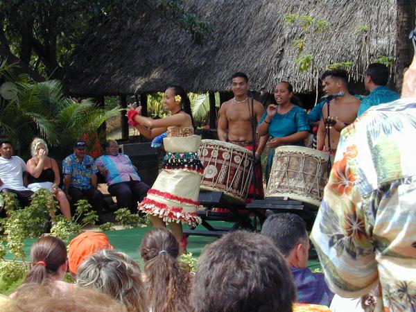 Tonga drum show 2