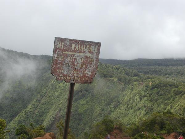 19 the sign pointing to waialeale