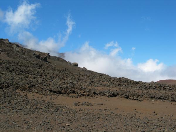 13 39 clouds seeping in from koolau