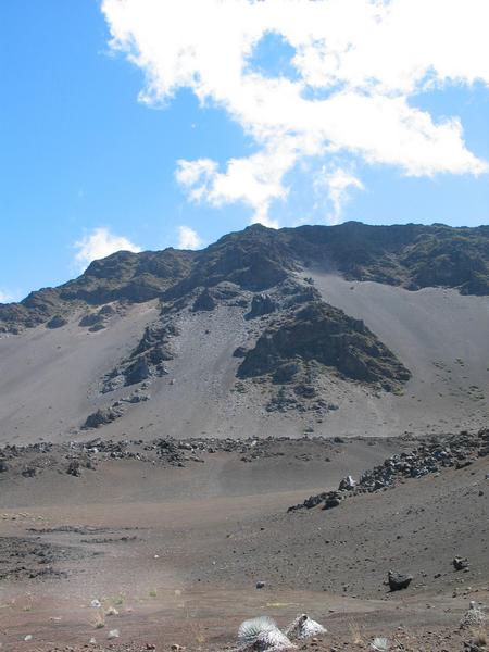 13 44 white clouds and black rock, impossible contrast