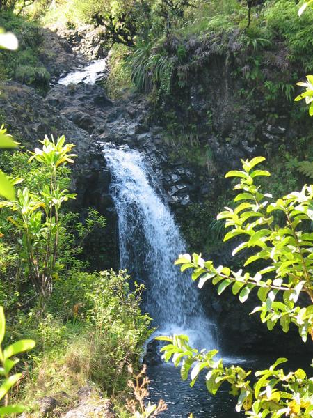 Wailuaiki falls
