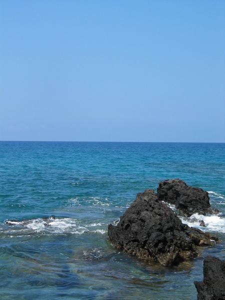 Looking at the ocean from mauna kea