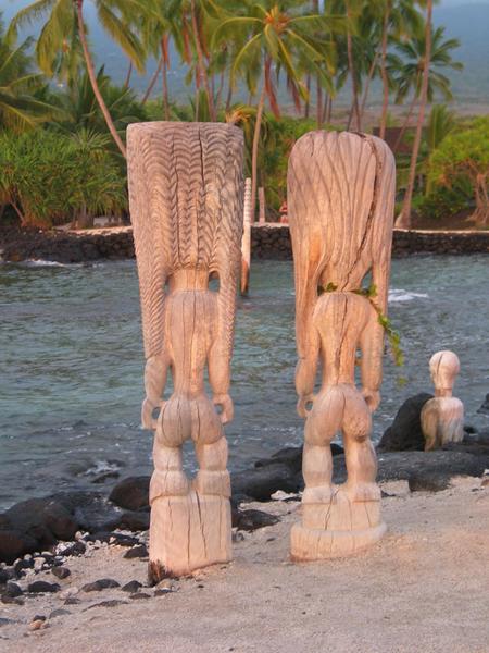 Back of statues