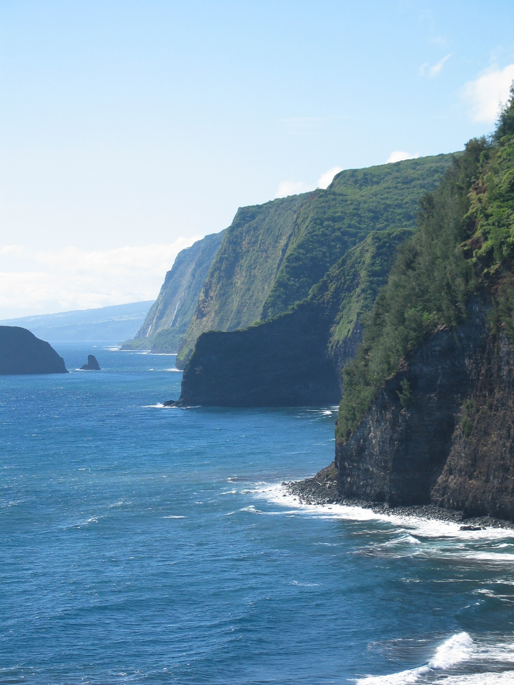 Hamakua coast cliffs