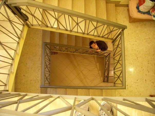 Fanni looking up from the staircase in the house t 20121216 1829735686