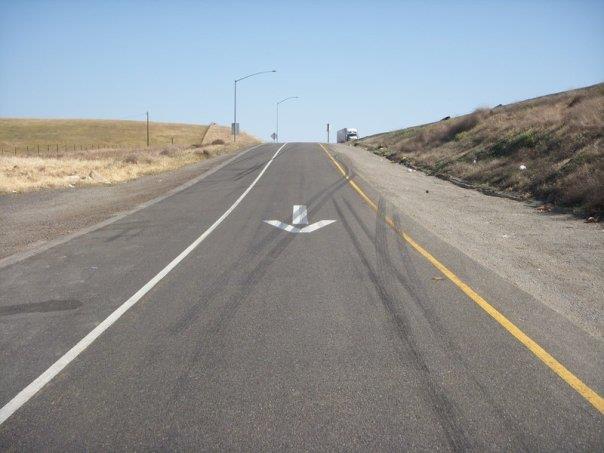Everything on i 5 is straight as an arrow except 20121216 1185505869