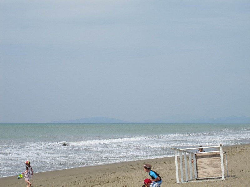 012 the blog in the background is elba 20121216 1330034843