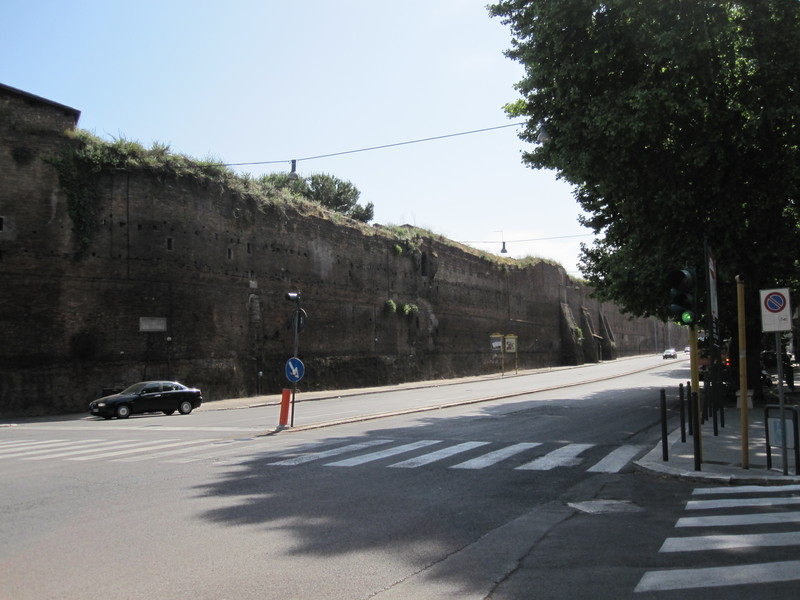 75 desolate stretch of the aurelian walls 20121211 2059567948