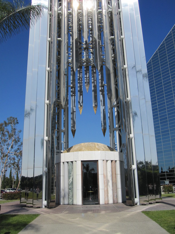 Crystal cathedral sanctum 20121211 2079761825