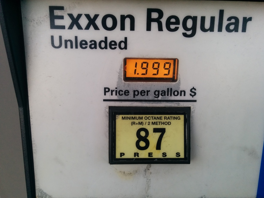 2015 01 04 172107 sub two buck gas 20150111 1342073117