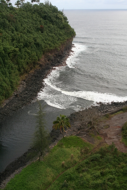 The mouth of hakalau stream