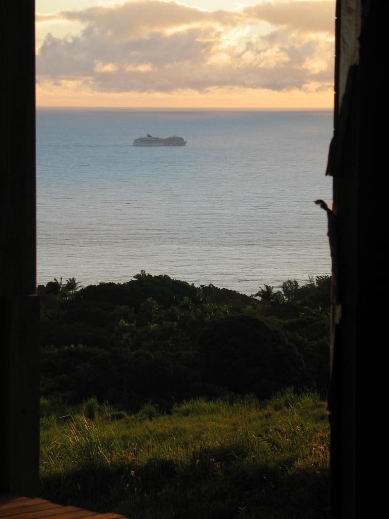 Looking at the cruise ship from the frame