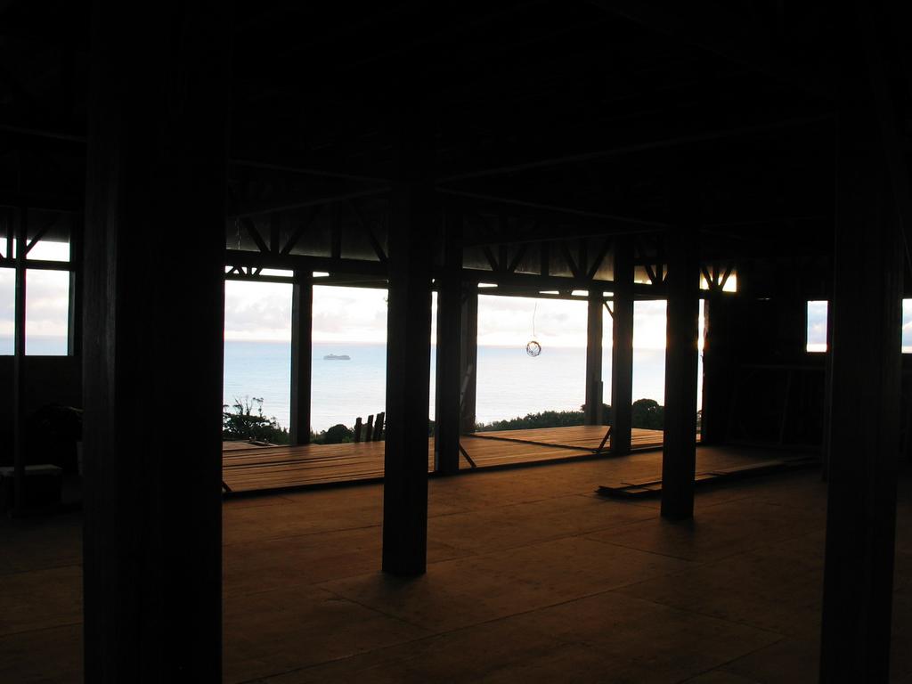 The subfloor and the lanai makai