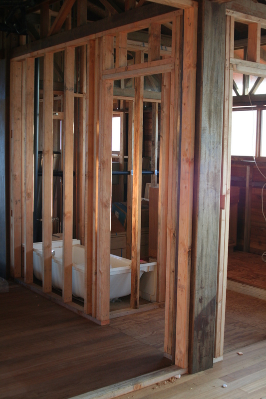 Lanai room bathroom as i got there