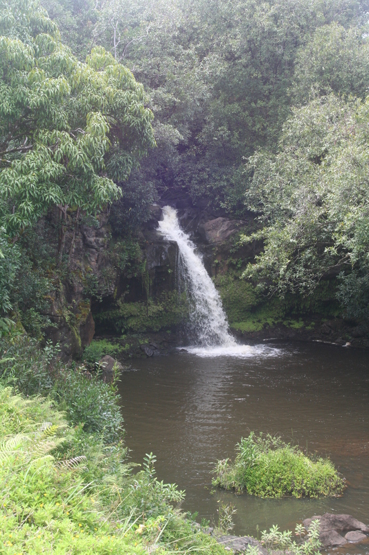 S waterfall