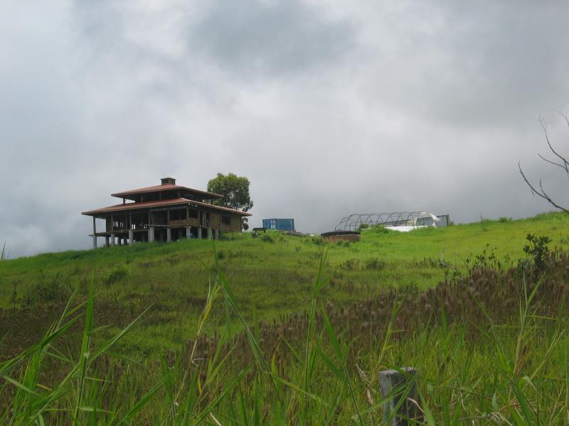Ninole house from the road